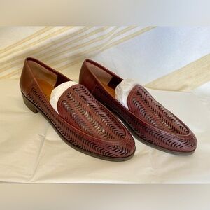 Beautiful Chevron Brogued Genuine Leather Loafers in Mahogany SZ 7.5
